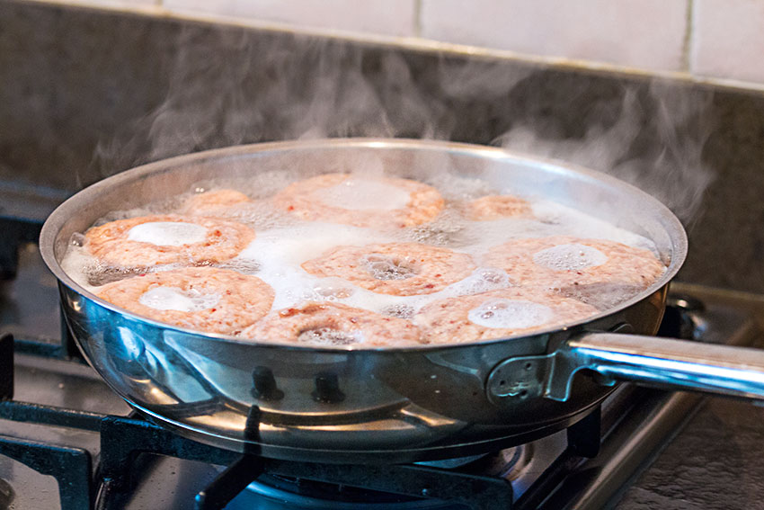 doughnuts-cooking