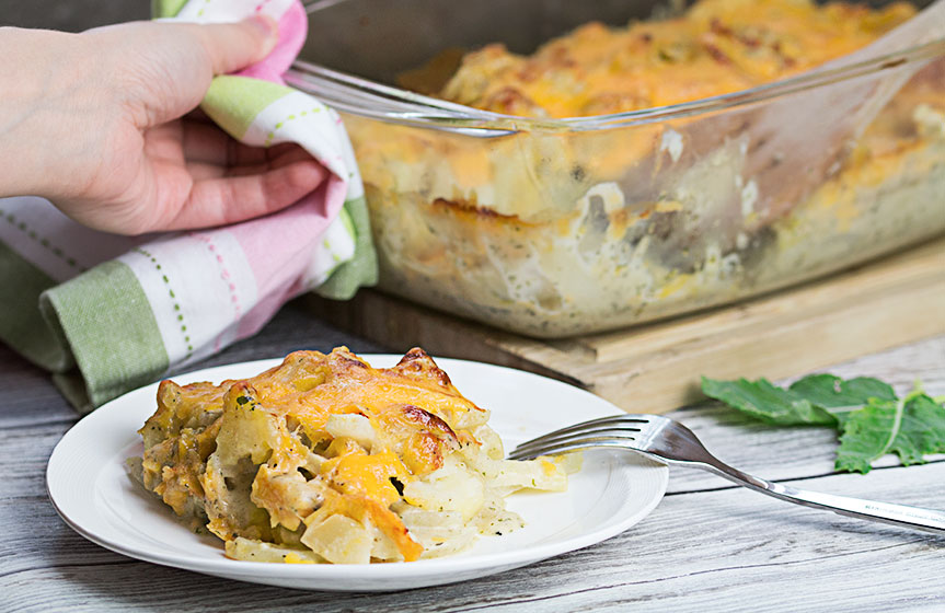 kohlrabi and potato bake with basil sauce