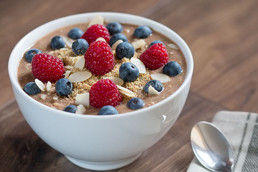 Chocolate Zoats With Bananas And Berries