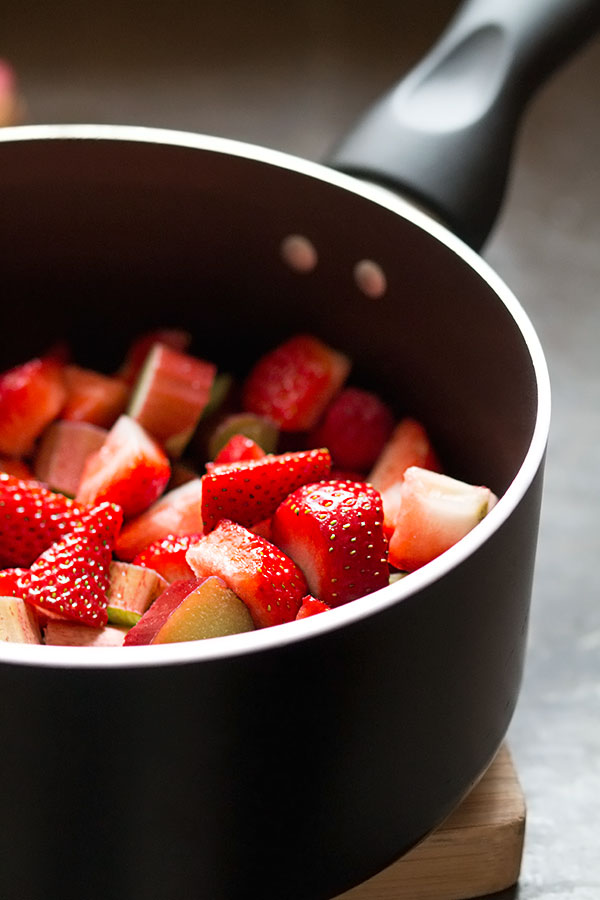 strawberry rhubarb filling in saucepan