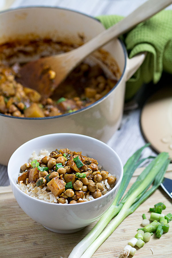 Chickpea And Potato Curry - The Healthy Tart