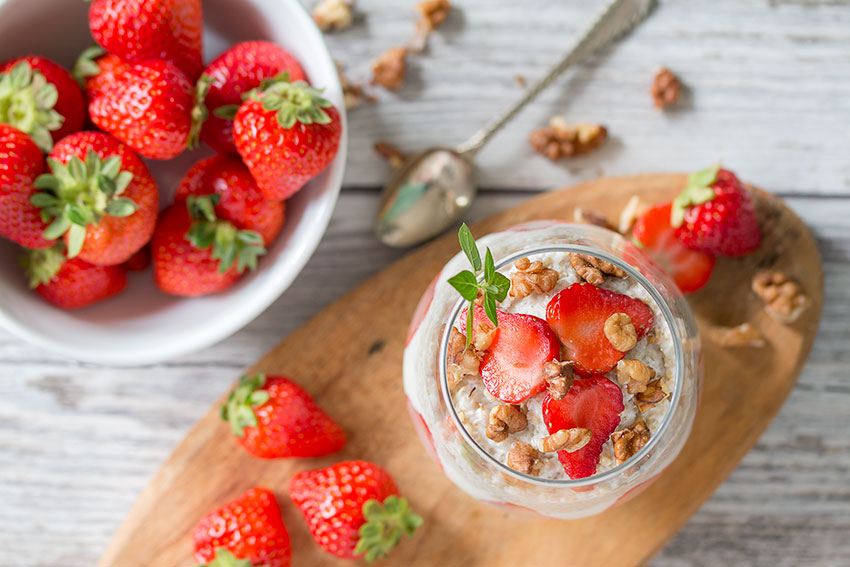 Quinoa and strawberry parfait high protein breakfast